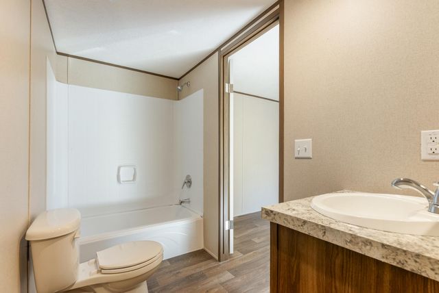 12791 Christy Avenue, Fountain, FL 32438