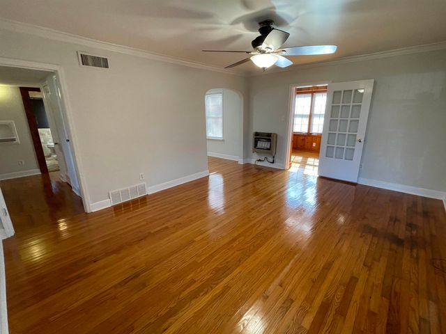 1020 SANDRA ST, Memphis, TN 38122