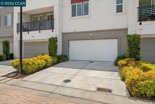 3909 Eminence St, Dublin, CA 94568