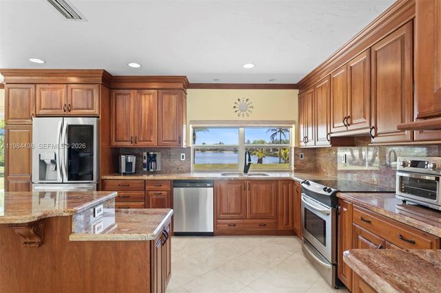 11807 SW 112th Avenue, Miami, FL 33176