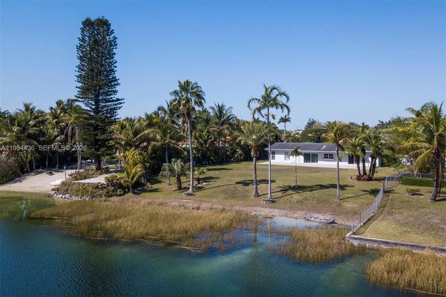 11807 SW 112th Avenue, Miami, FL 33176