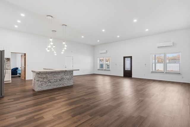 38 Private Drive 1548, Santa Fe, NM 87537