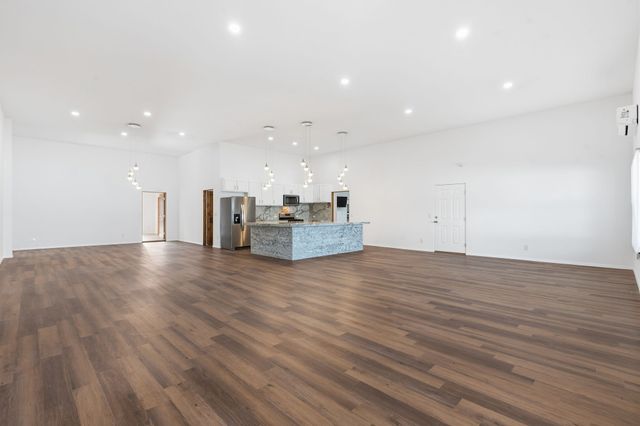 38 Private Drive 1548, Santa Fe, NM 87537