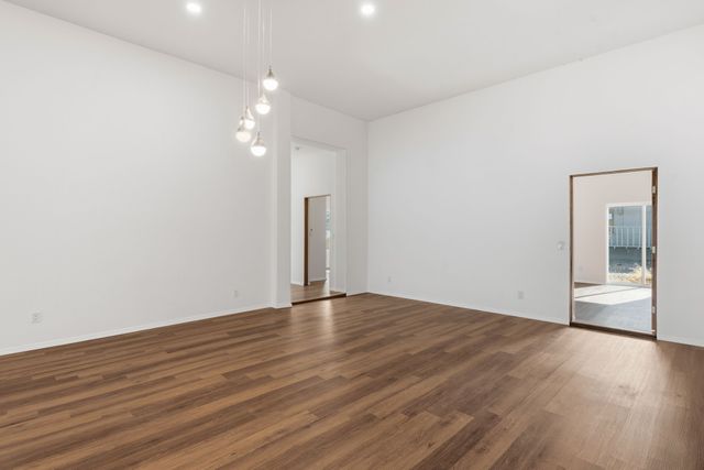 38 Private Drive 1548, Santa Fe, NM 87537