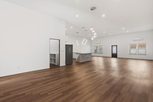 38 Private Drive 1548, Santa Fe, NM 87537