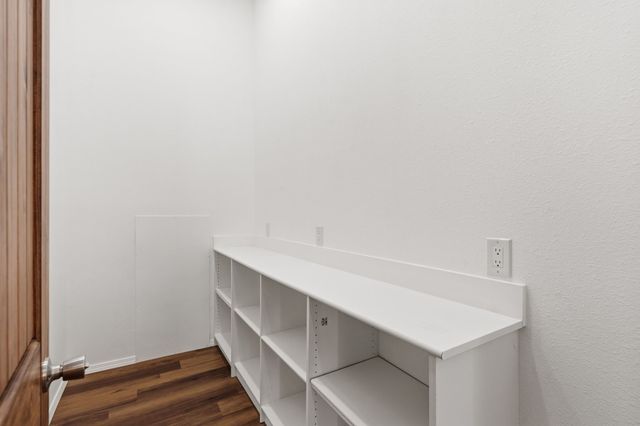 38 Private Drive 1548, Santa Fe, NM 87537