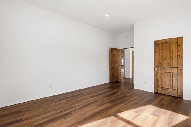 38 Private Drive 1548, Santa Fe, NM 87537