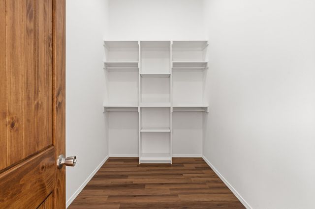 38 Private Drive 1548, Santa Fe, NM 87537