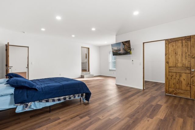 38 Private Drive 1548, Santa Fe, NM 87537