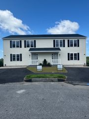 18 Snowberrry Cir., Worcester, MA 01607