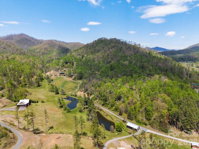 0000 Mountain Crest Drive 18, Bakersville, NC 28705