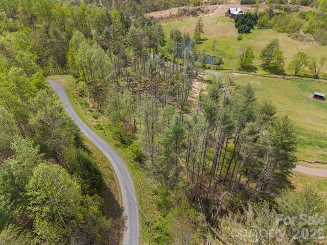 0000 Mountain Crest Drive 18, Bakersville, NC 28705