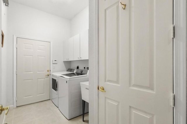 9110 Bay Harbour Circle, West Palm Beach, FL 33411