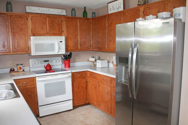 217 Westlynn Dr, Lebanon, TN 37087