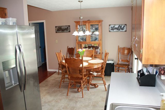 217 Westlynn Dr, Lebanon, TN 37087