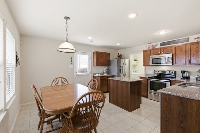 1417 Lone Pine Drive, Little Elm, TX 75068