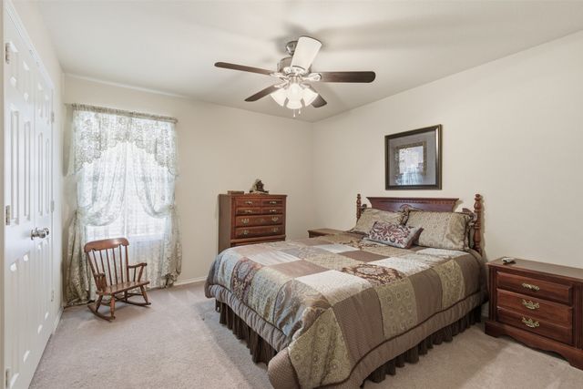 1417 Lone Pine Drive, Little Elm, TX 75068