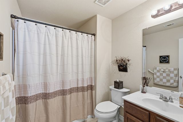 1417 Lone Pine Drive, Little Elm, TX 75068