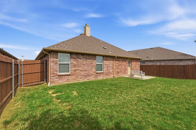 1417 Lone Pine Drive, Little Elm, TX 75068