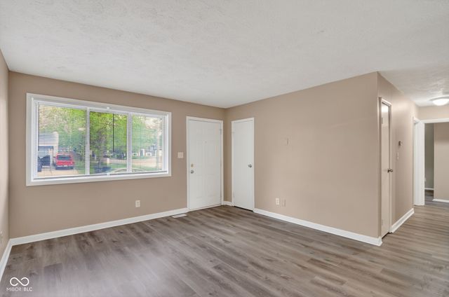 3914 Richelieu Road, Indianapolis, IN 46226