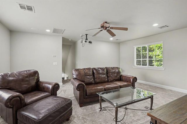 3800 Polo Club Court, Edmond, OK 73034