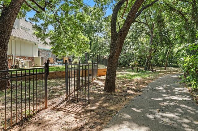 3800 Polo Club Court, Edmond, OK 73034