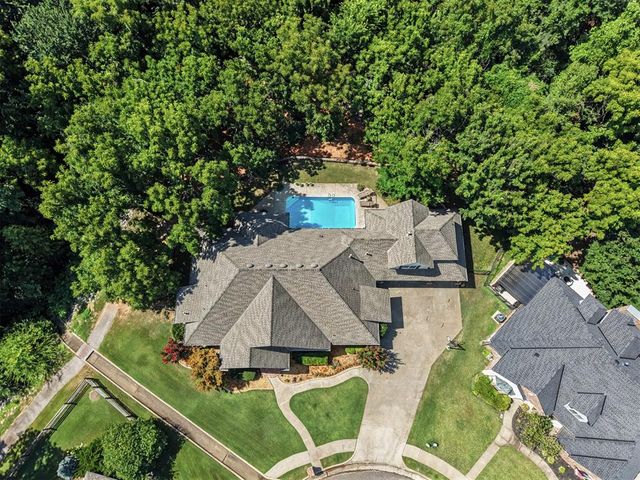 3800 Polo Club Court, Edmond, OK 73034