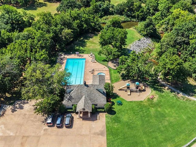 3800 Polo Club Court, Edmond, OK 73034