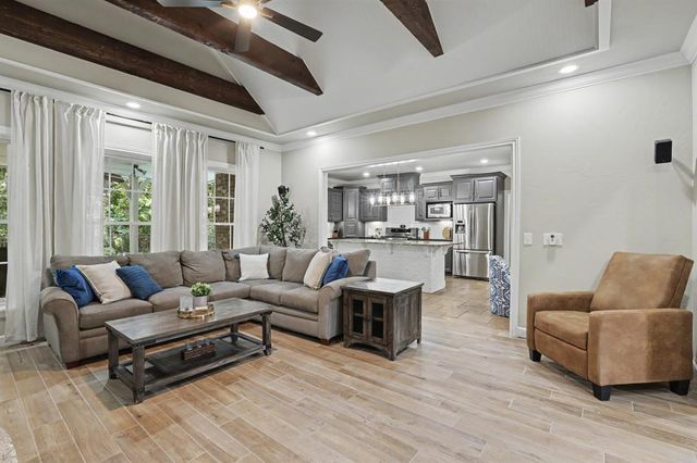 3800 Polo Club Court, Edmond, OK 73034