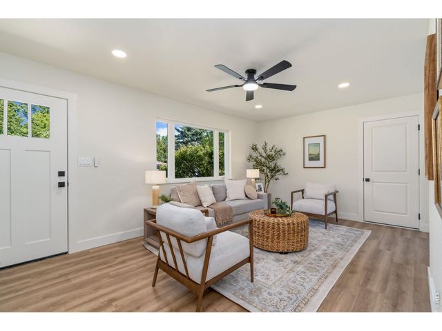 405 Dartmouth Trl, Fort Collins, CO 80525