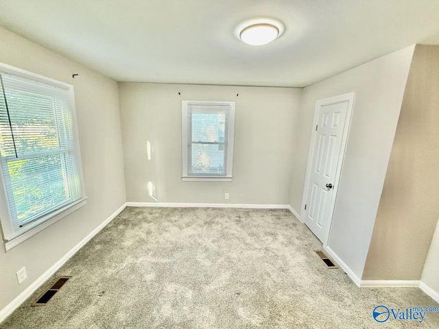 402 Gwendolyn Avenue, Huntsville, AL 35810