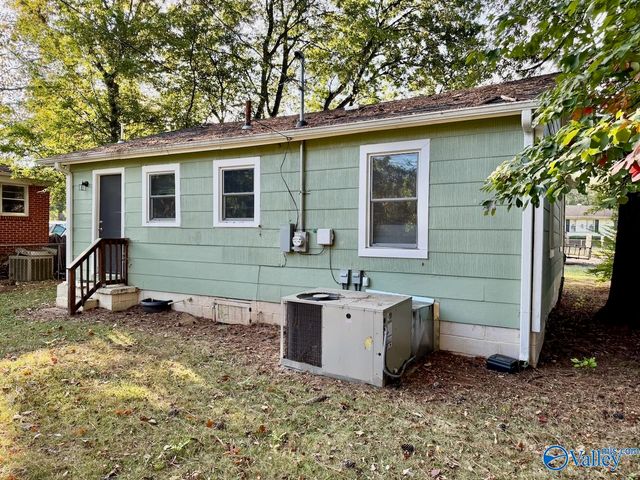 402 Gwendolyn Avenue, Huntsville, AL 35810