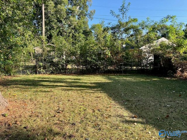402 Gwendolyn Avenue, Huntsville, AL 35810