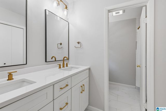 4812 SHADY WATERS LANE, Birmingham, AL 35243