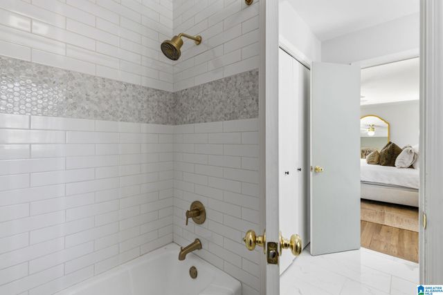 4812 SHADY WATERS LANE, Birmingham, AL 35243