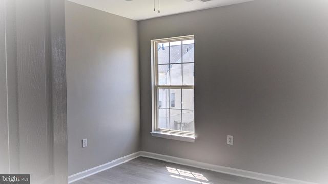 411 HANRAHAN CT SE, Leesburg, VA 20175