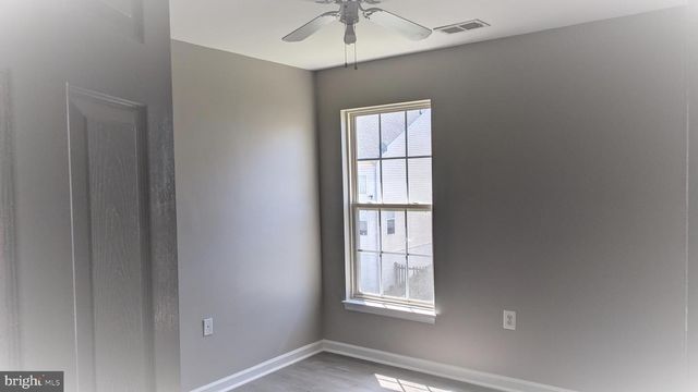 411 HANRAHAN CT SE, Leesburg, VA 20175