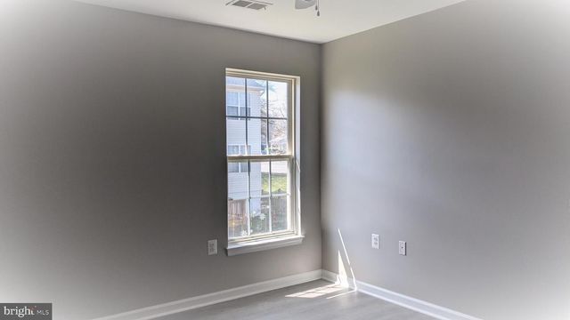 411 HANRAHAN CT SE, Leesburg, VA 20175
