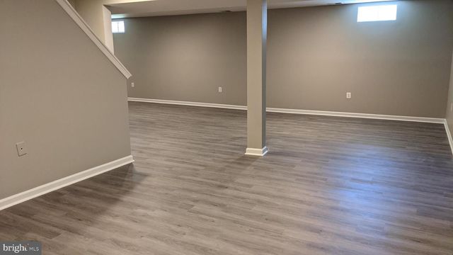 411 HANRAHAN CT SE, Leesburg, VA 20175