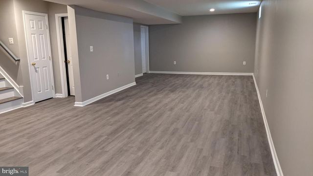 411 HANRAHAN CT SE, Leesburg, VA 20175