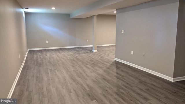 411 HANRAHAN CT SE, Leesburg, VA 20175