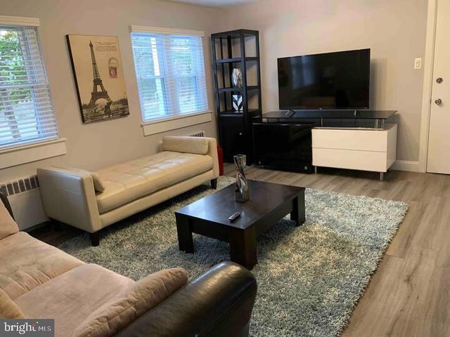 132 CHERRY PARK, Cherry Hill, NJ 08002