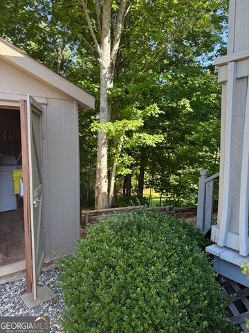 56 Nomad Trail, Cleveland, GA 30528