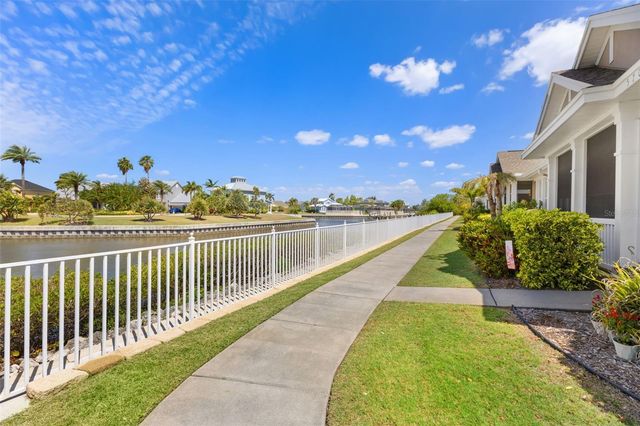 5702 TIDES PLACE, Apollo Beach, FL 33572