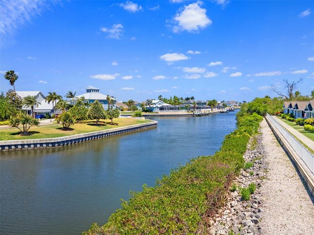 5702 TIDES PLACE, Apollo Beach, FL 33572