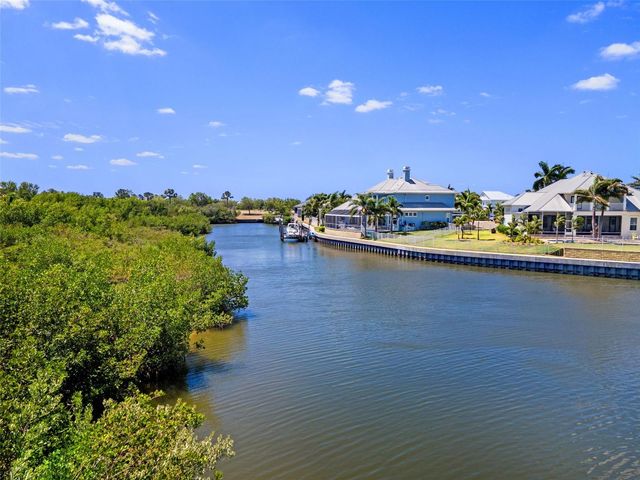 5702 TIDES PLACE, Apollo Beach, FL 33572