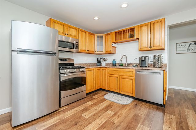 40 White Mountain Highway, Milton, NH 03851