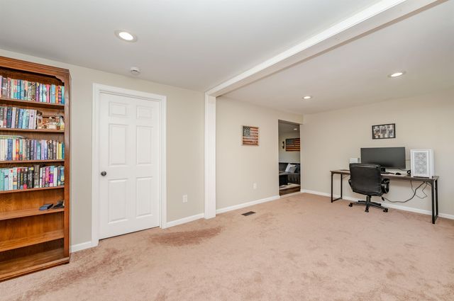 40 White Mountain Highway, Milton, NH 03851