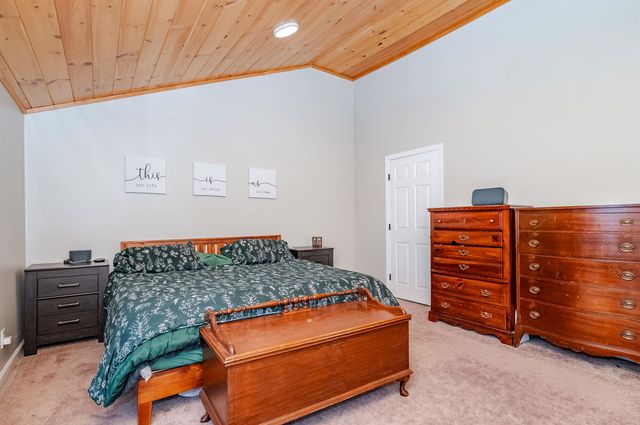 40 White Mountain Highway, Milton, NH 03851