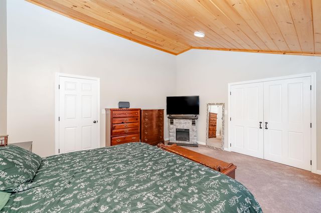 40 White Mountain Highway, Milton, NH 03851